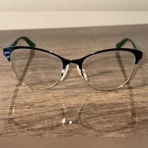 Gucci Black and Green Women's Glasses